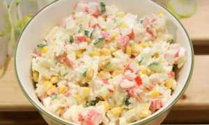 Салат из крабового мяса и кукурузы: Вкусное и полезное блюдо для красоты и здоровья